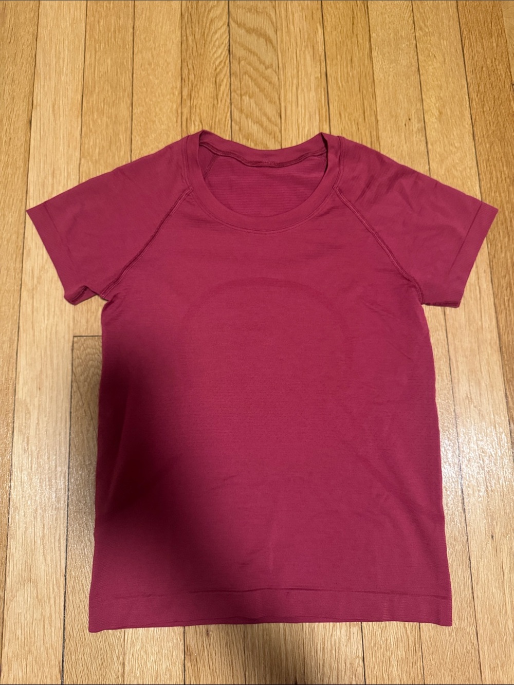 Lululemon Swiftly Tech Hip Length - Raspberry Red